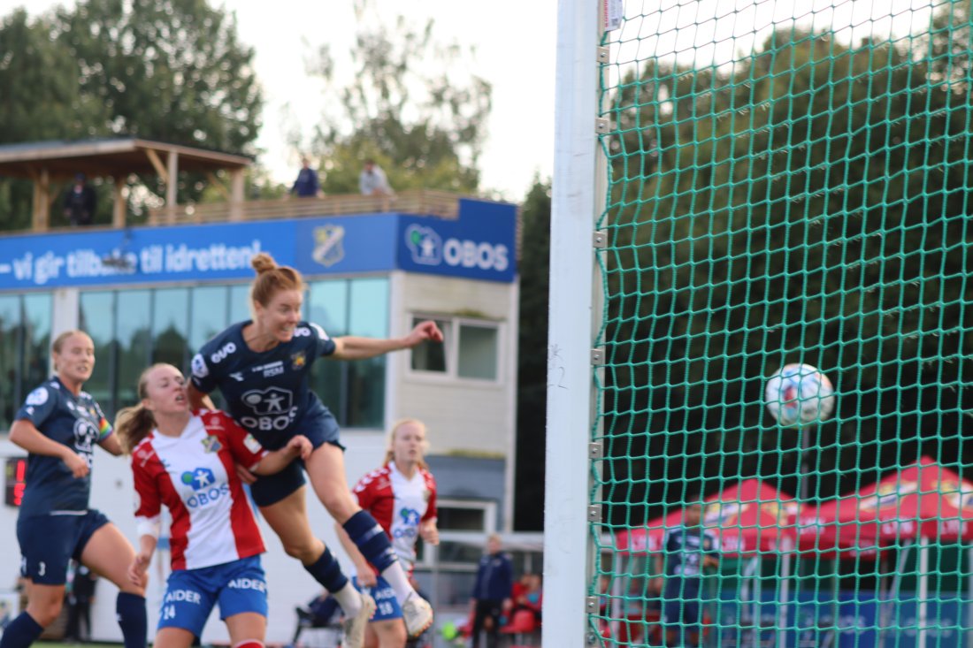 RFE_Lyn_RFE_NM_Kvartfinale_240821_Erling_Sara_heading_maal_1_1.JPG